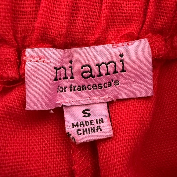 Red capri type pants size small - Picture 4 of 4